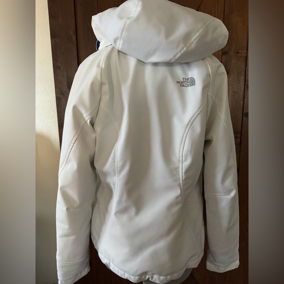 The North Face Women's Apex Elevation Primaloft Snow White Ski Jacket - Picture 5 of 8